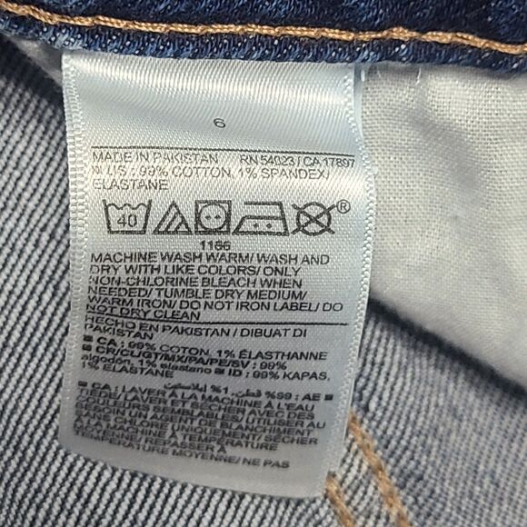 Old Navy Womens Shorts 6 Blue Cuffed Hem OG Straight Beach Party Hot Mom Denim - Picture 7 of 10